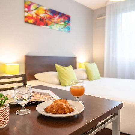 Comfort Aparthotel Besancon La City ภายนอก รูปภาพ