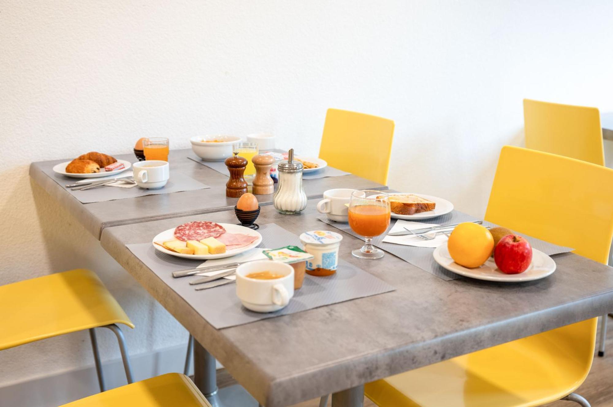 Comfort Aparthotel Besancon La City ภายนอก รูปภาพ