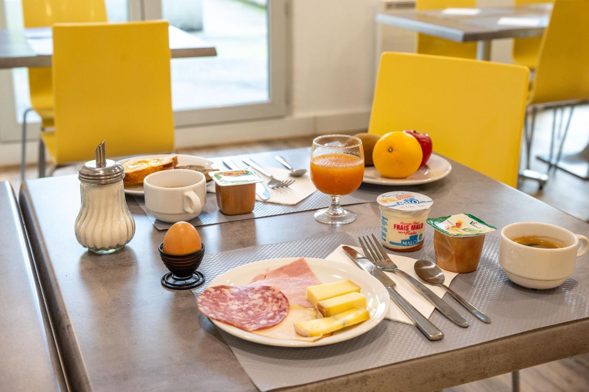 Comfort Aparthotel Besancon La City ภายนอก รูปภาพ