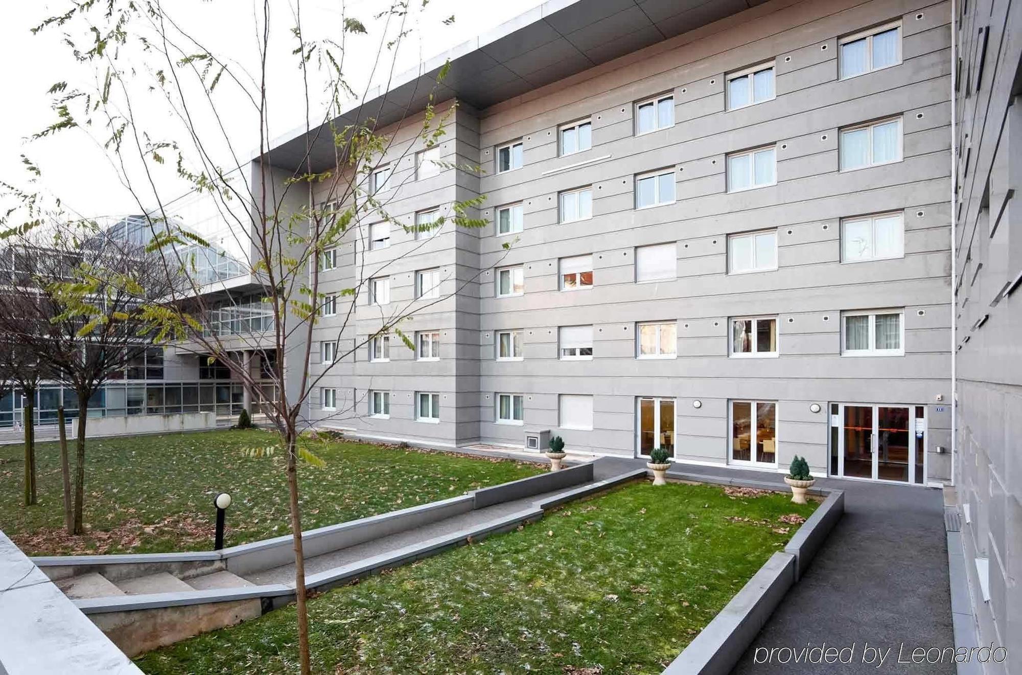 Comfort Aparthotel Besancon La City ภายนอก รูปภาพ